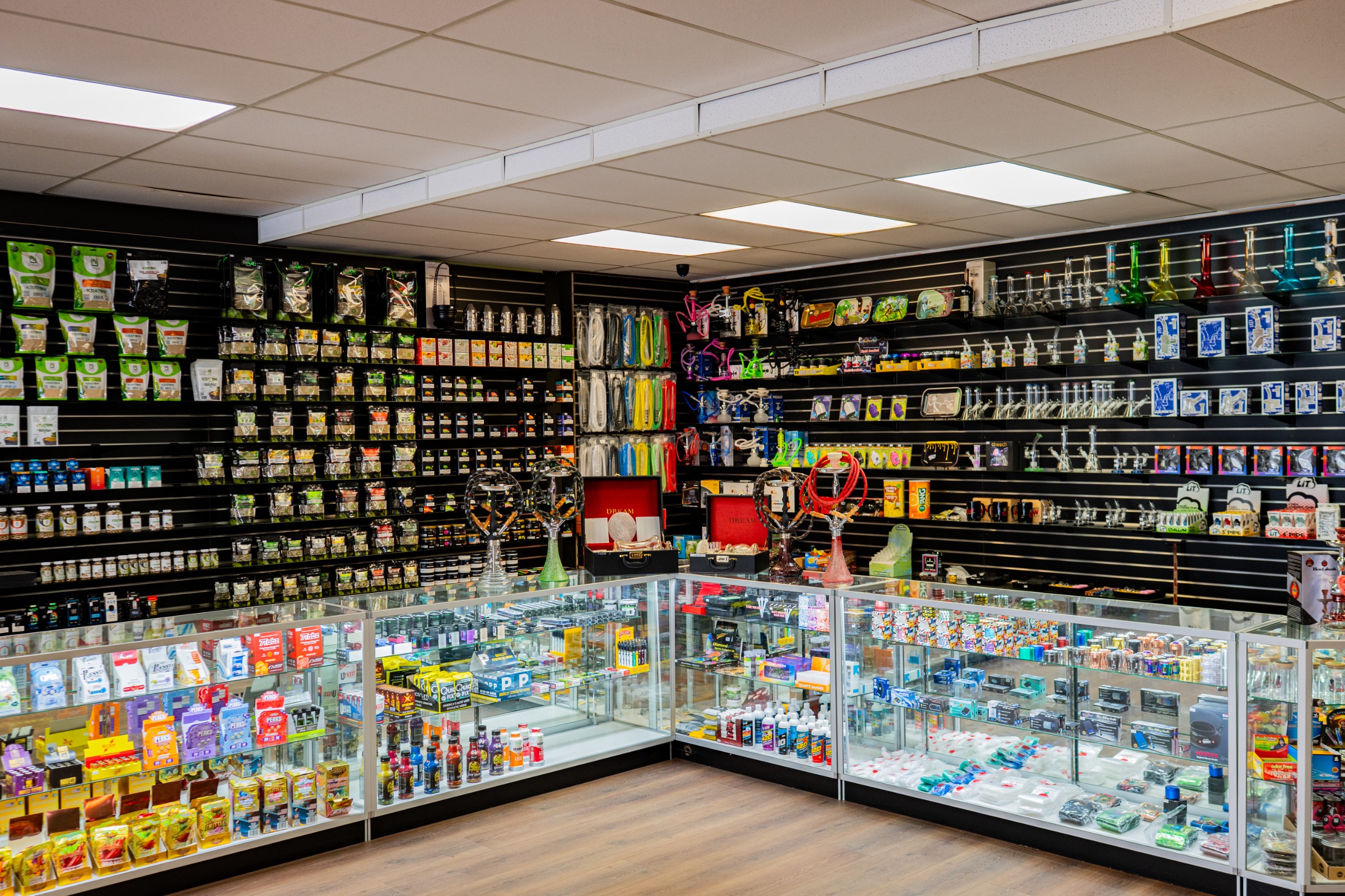 Glass pieces, hookah accessories, and counter products